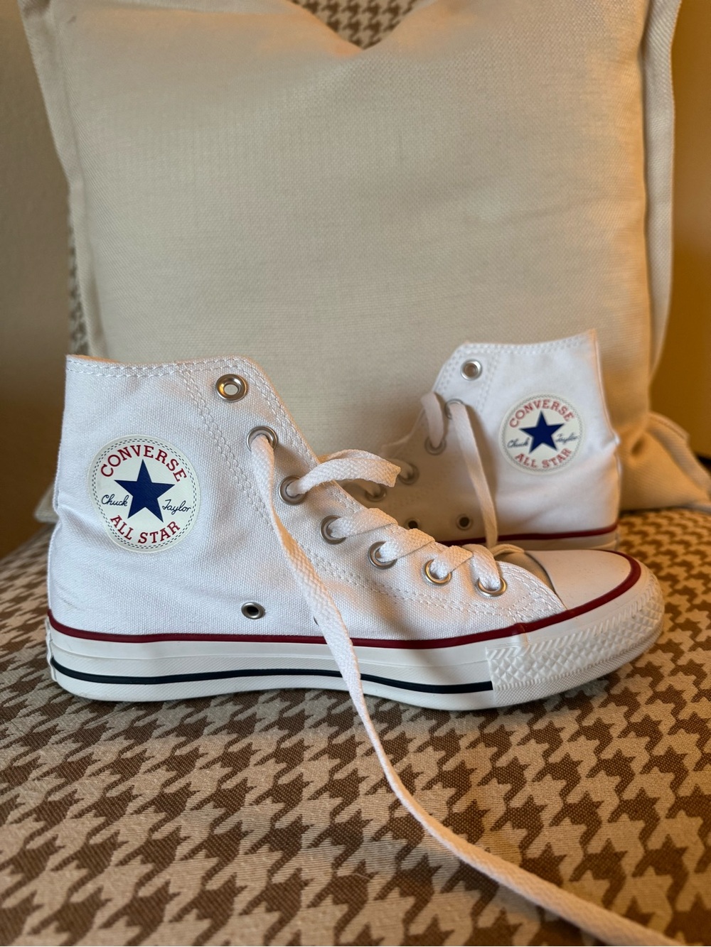 Converse White High-Top Sneakers with Red Trim - Picture 3 of 6